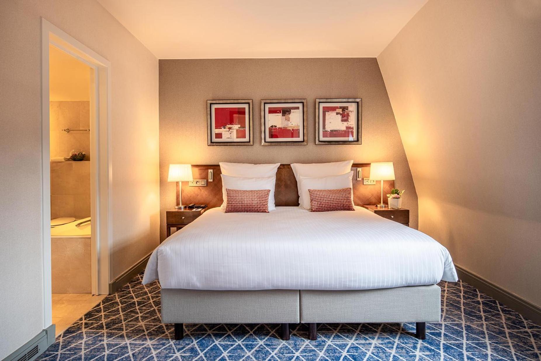 Junior Suite,1591230562:JPEG